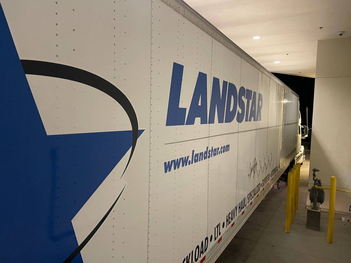 Landstar trailer truck